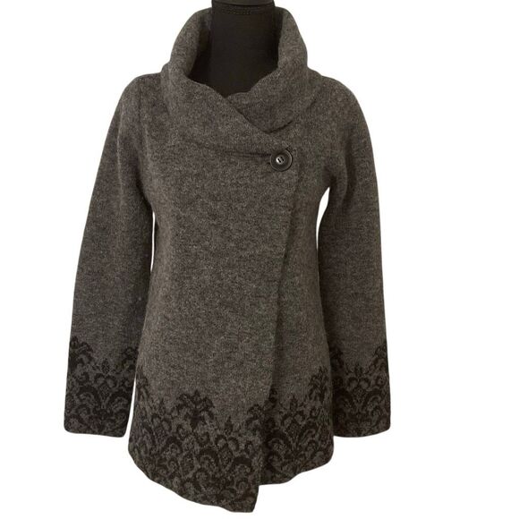 Adrienne Vittadini Women’s Shawl Collar Sweater - Picture 1 of 13